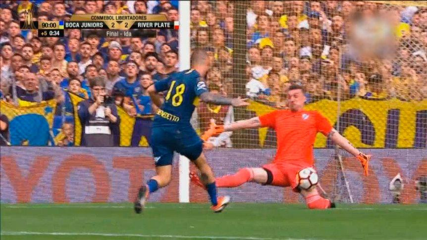 Armani, héroe de River: atajada monumental para evitar gol de Boca en el final