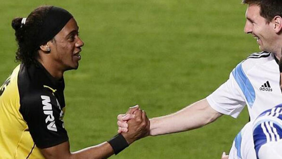 DOBLE RONALDINHO