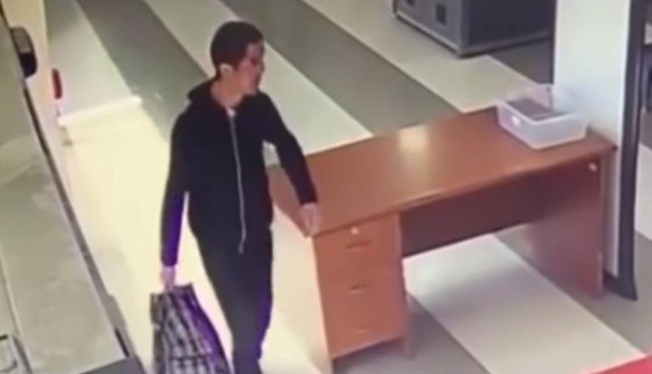 Video viral: mi primera vez en el aeropuerto