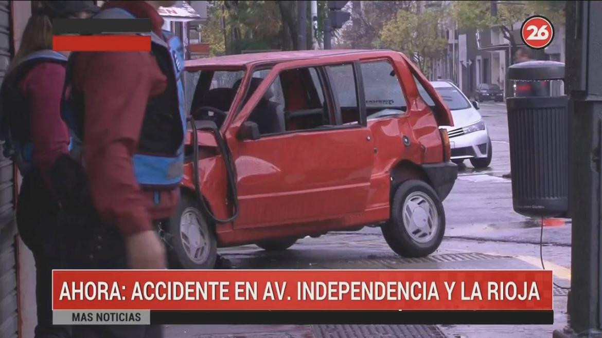 Violento choque en San Cristóbal (Canal 26)