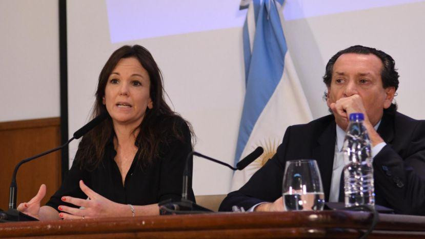 Stanley y Sica, política