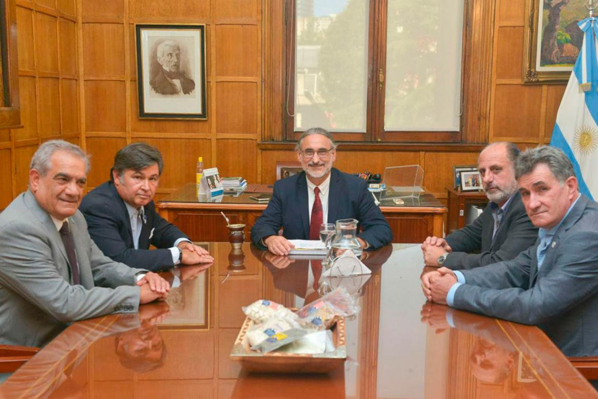 Gobierno, Mesa de enlace, NA
