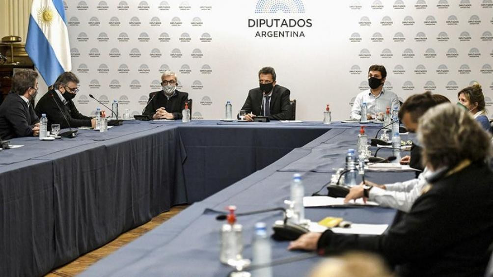 Sergio Massa junto a jefes de bloque en Diputados