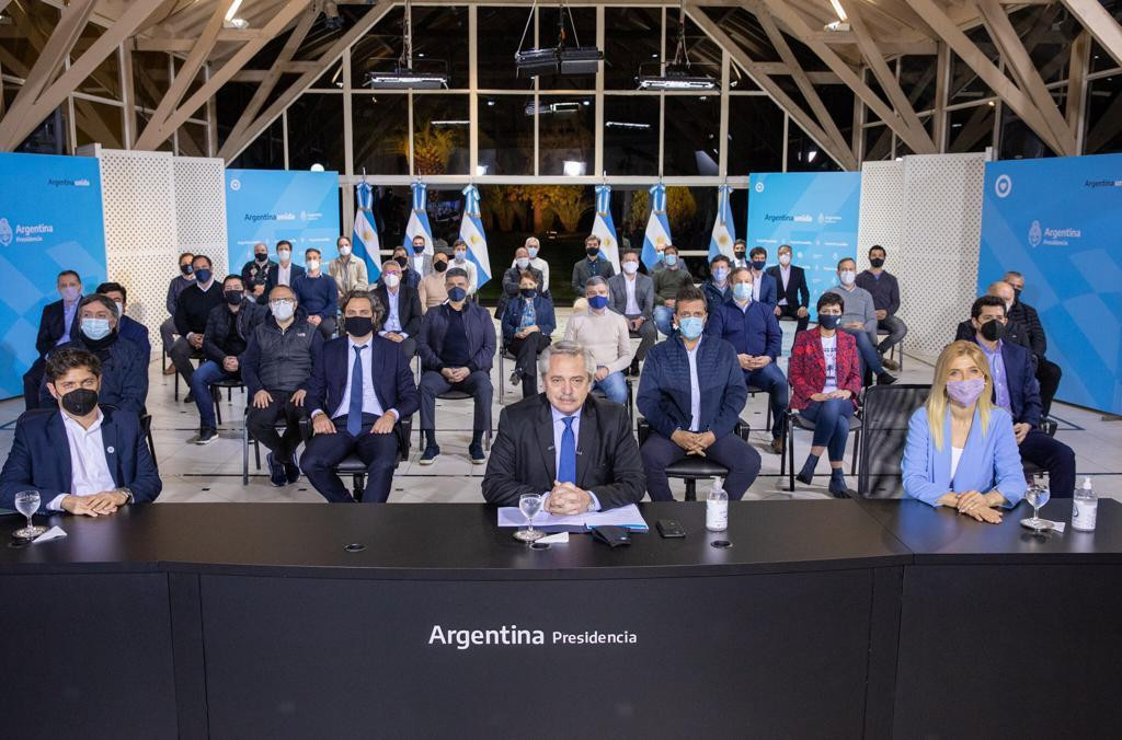 Alberto Fernández, anuncios tras protesta de Policía Bonaerense, Agencia NA