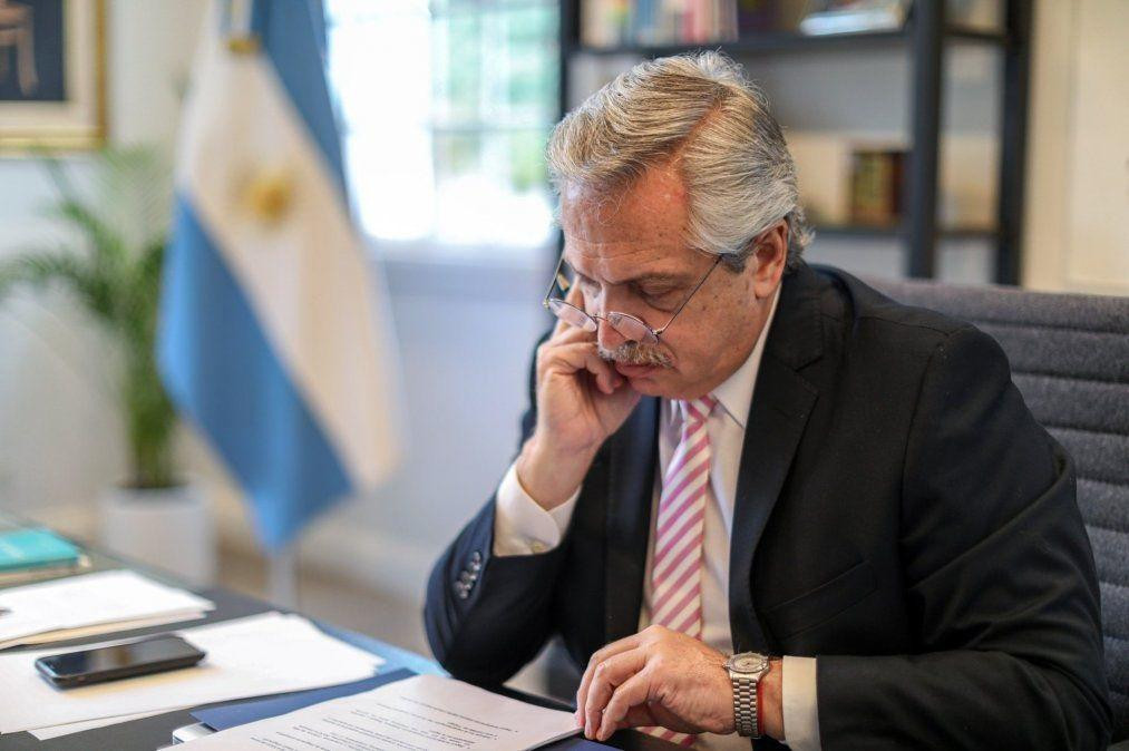 Alberto Fernandez, NA.
