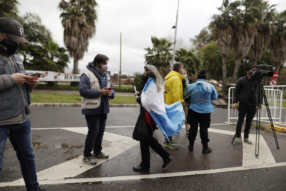Hinchas en el Monumental, Argentina vs Bolivia, EFE