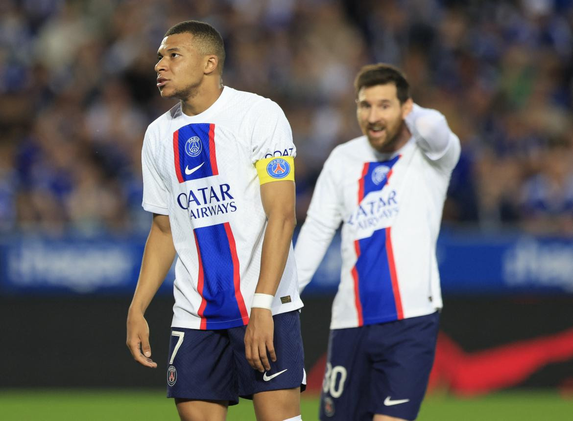 Kylian Mbappé y Lionel Messi, PSG. Foto: Reuters
