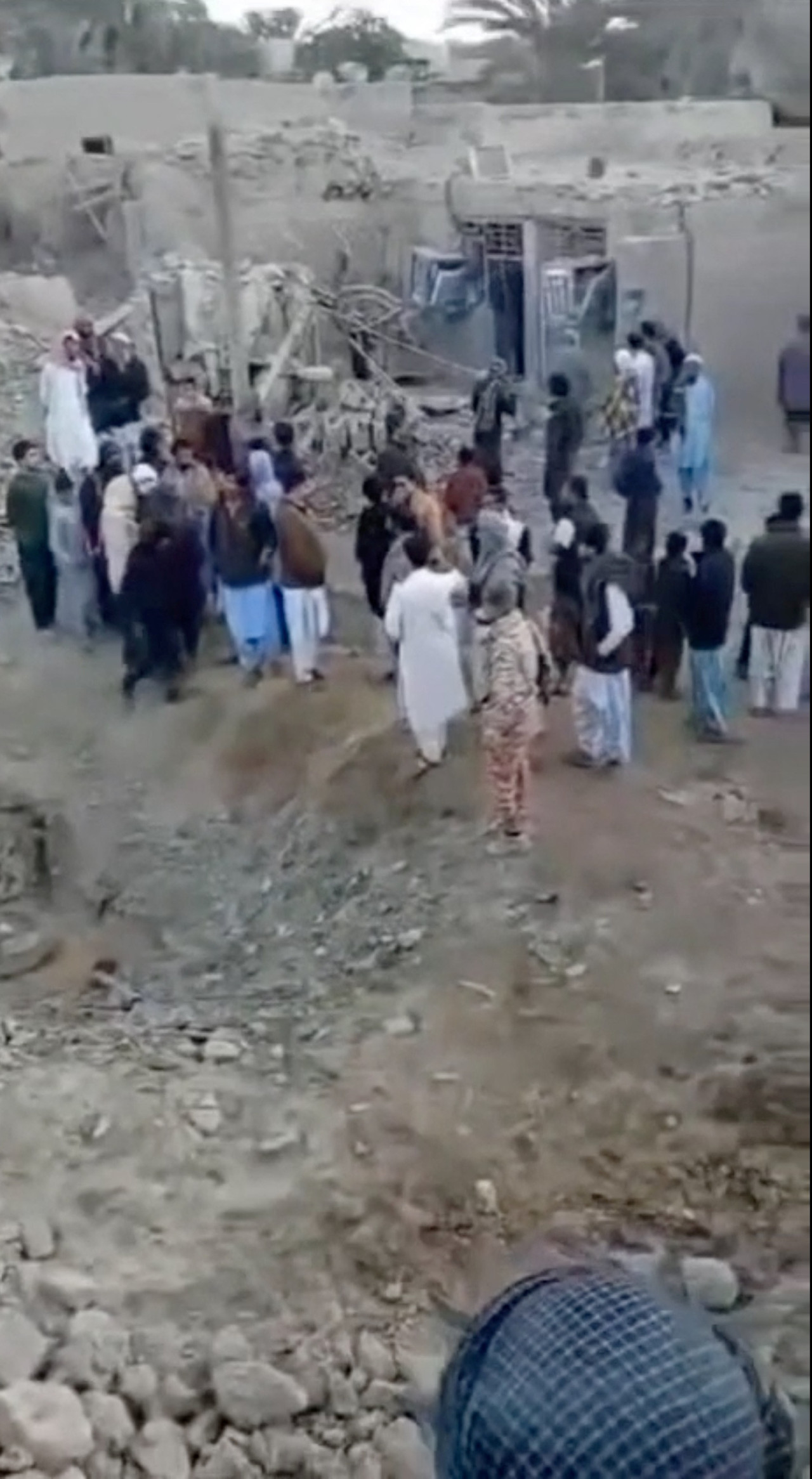 Ataque de Pakistán a una aldea iraní cerca de Saravan. Foto: Reuters