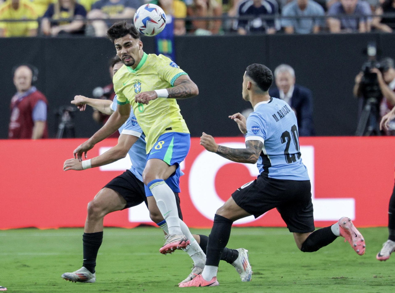 Copa América 2024: Uruguay venció a Brasil por penales y enfrentará a Colombia en las semifinales