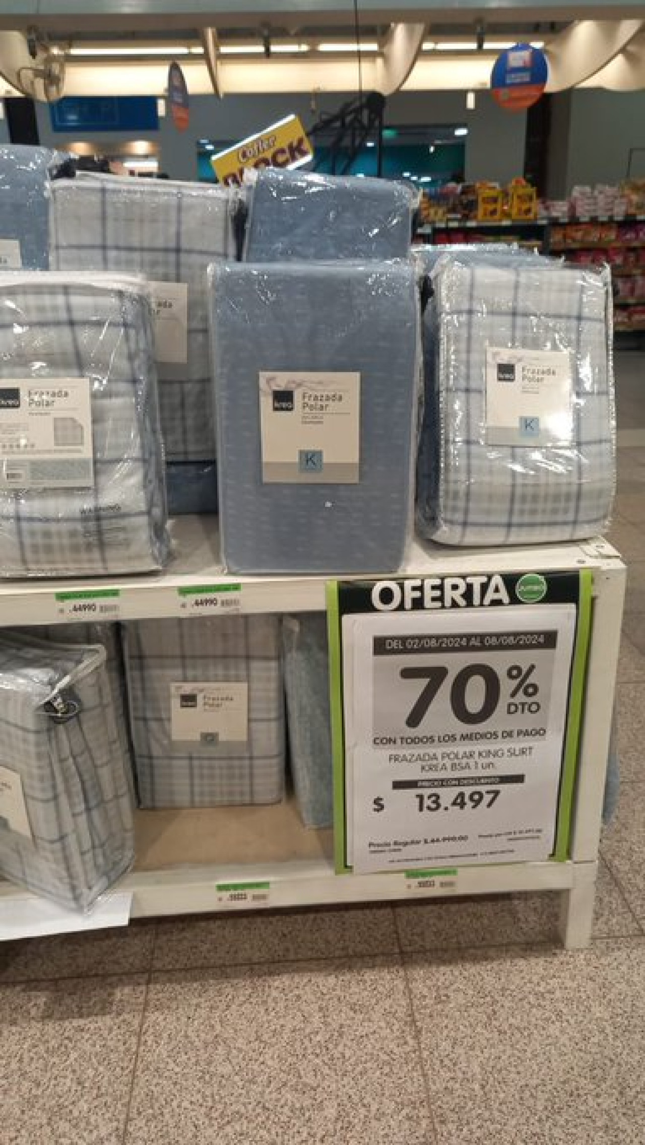 Descuentos imperdibles en acolchados y frazadas. Foto X @jefadelahorro.