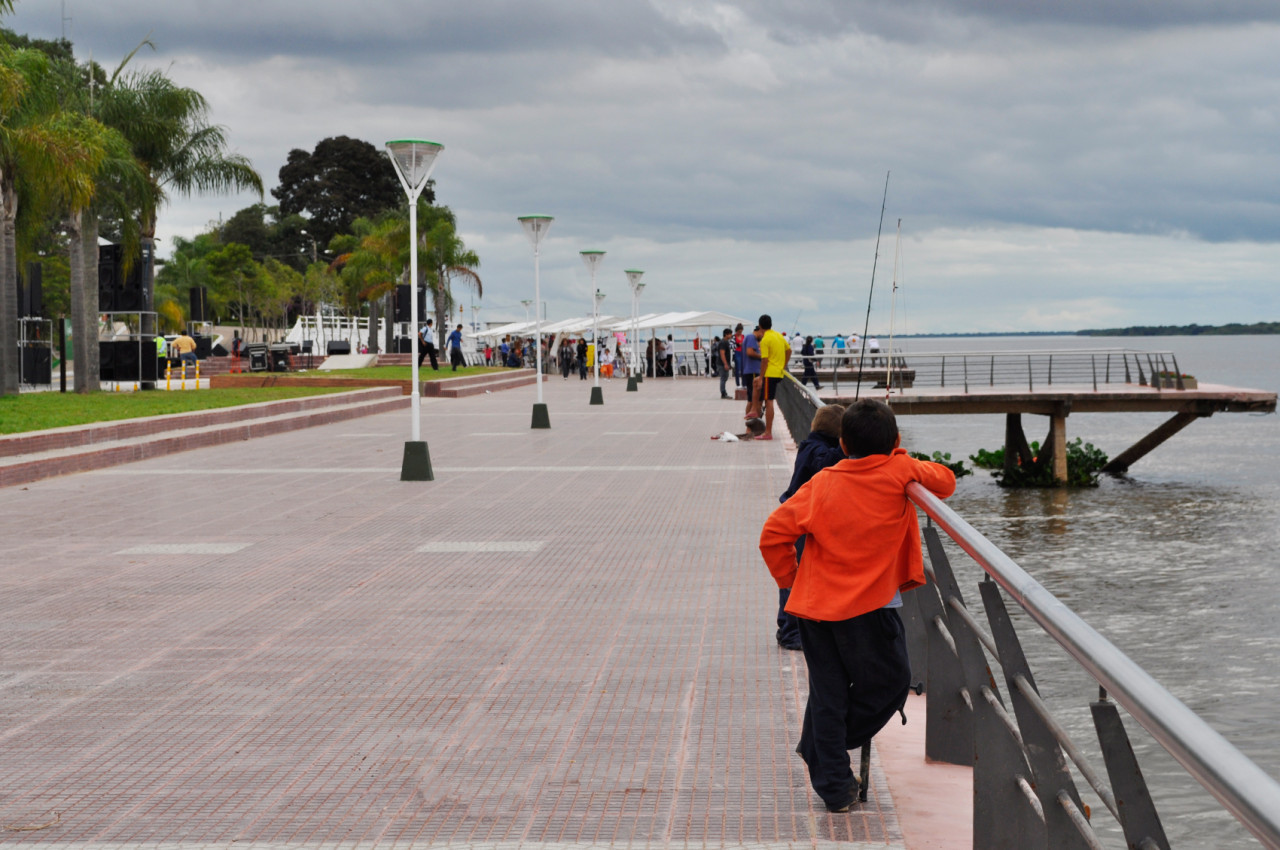 La costanera de la ciudad de Bella Vista, Corrientes. Foto: Wikipedia.