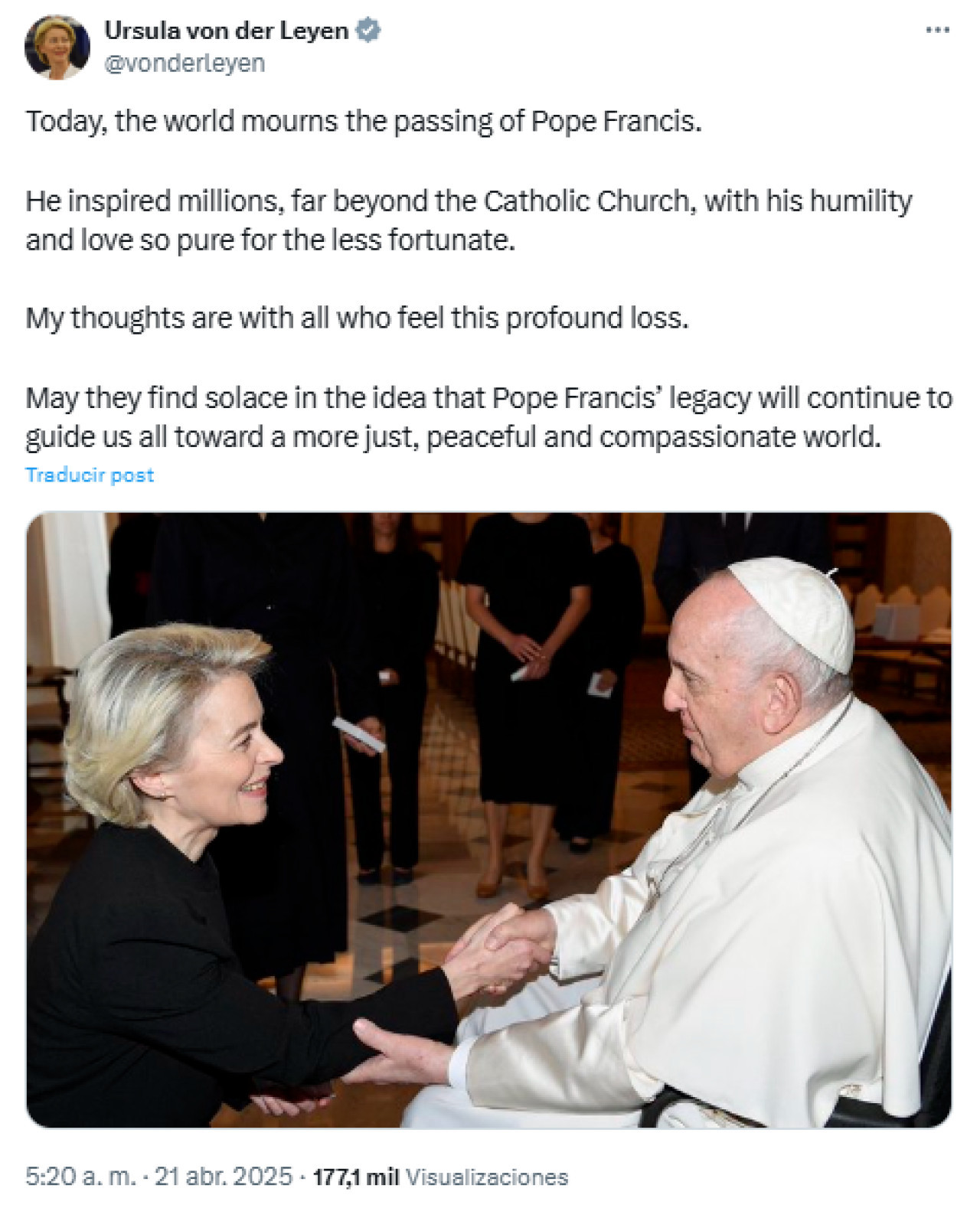 Despedida de Ursula von der Leyen al papa Francisco. Foto: X.