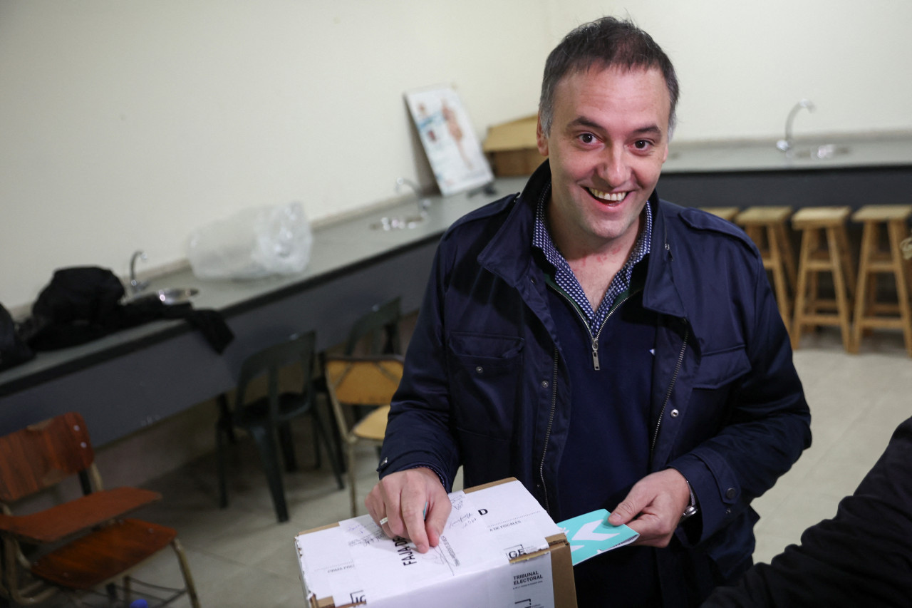 Manuel Adorni. Elecciones legislativas 2025. Foto: Reuters / Tomas Cuesta.