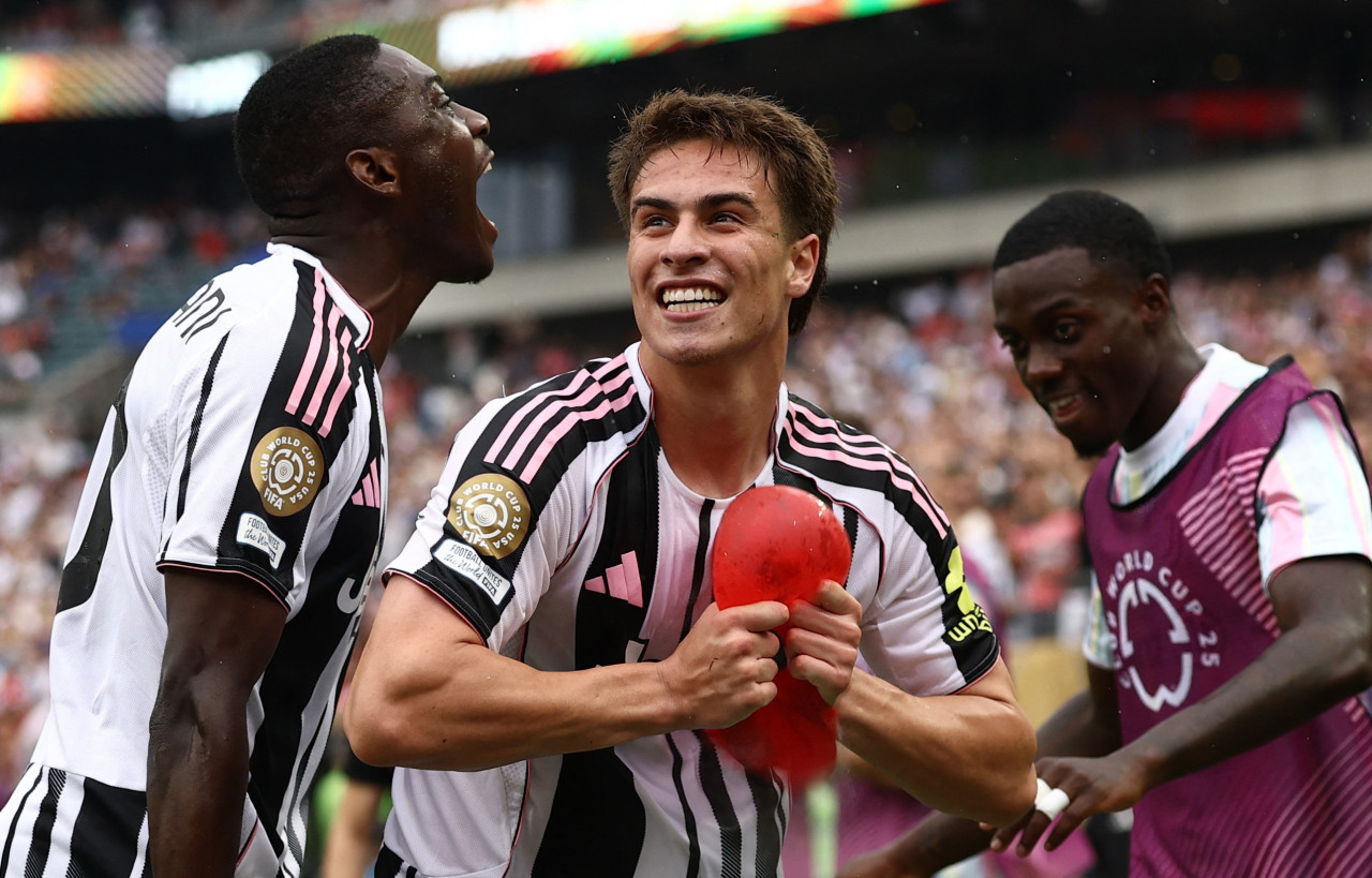 Kenan Yildiz fue el autor de los tres goles de la Juventus. Foto: Reuters/Caean Couto